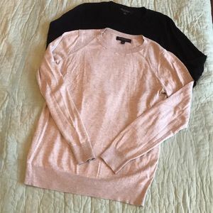 2 EUC Banana Republic Silk Cotton Sweaters